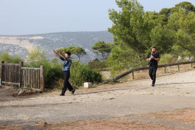 Caroline Brotons en train de performer